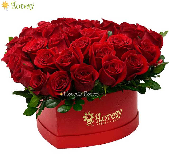 Box corazón de San Valentin 36 rosas